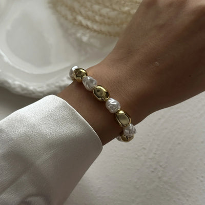 Scarlett | Bangles and Rings