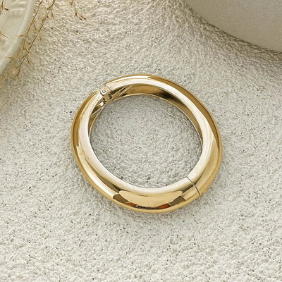 Scarlett | Bangles and Rings