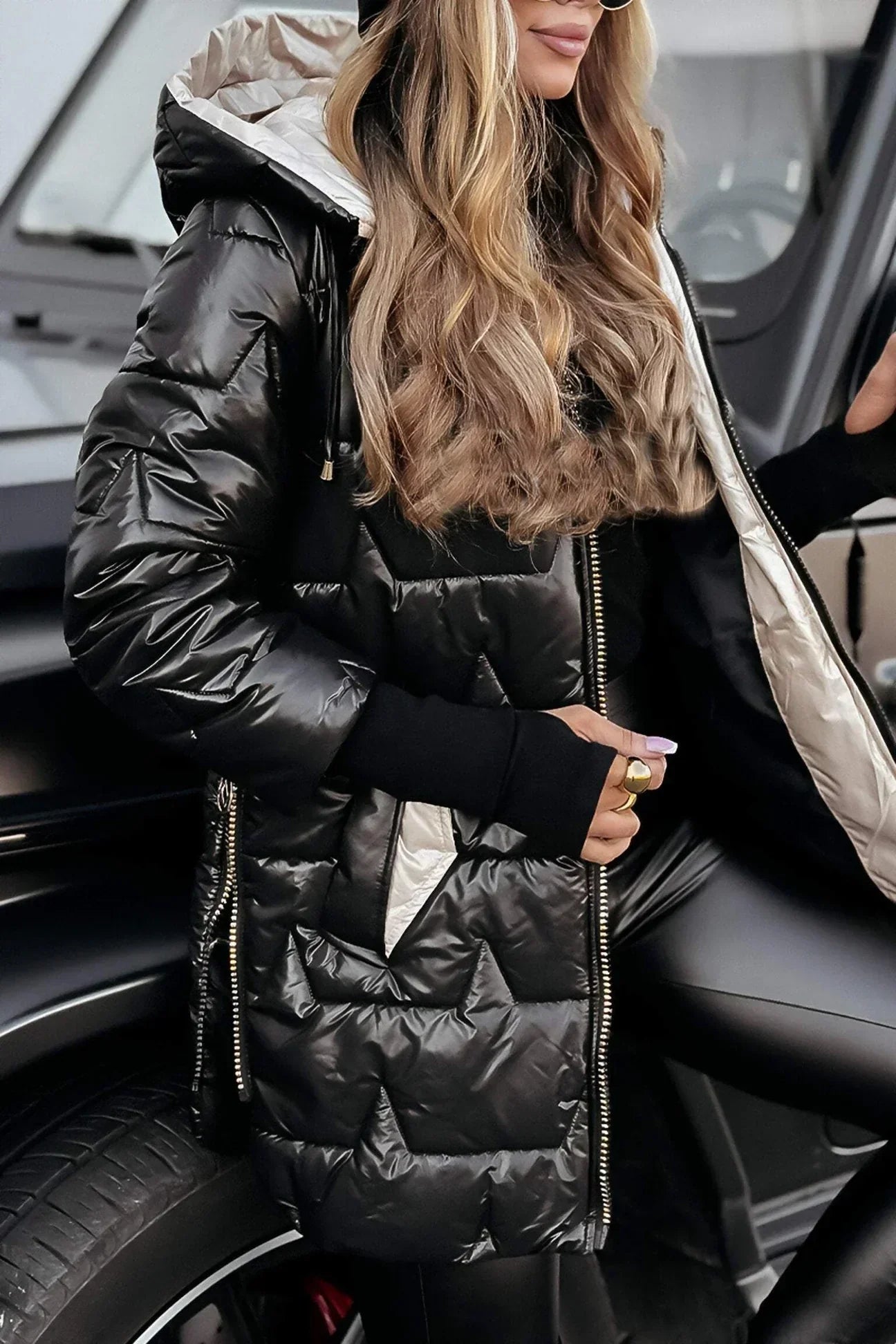Harper – Elegant Winter Coat with Hood and Padding